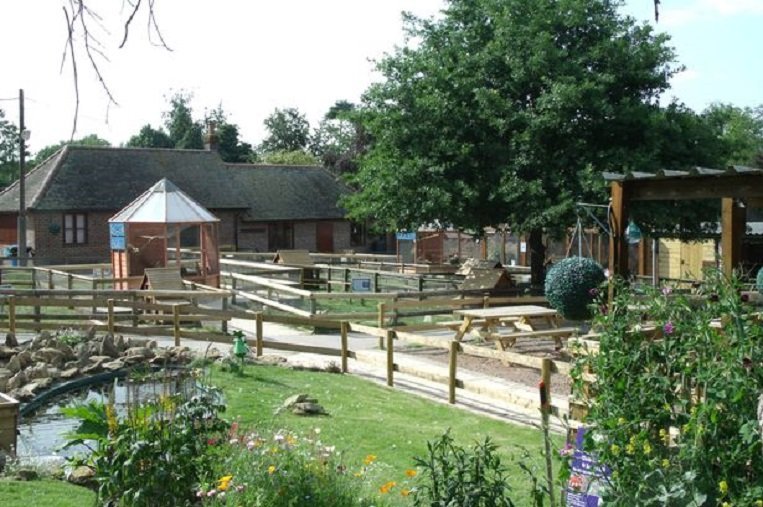 Godstone: A Family-Friendly Village with Rich History and Scenic Beauty