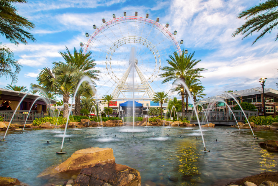 Best family vacation spots: family enjoying a beach vacation, building sandcastles and soaking up the sun at a top family-friendly destination.