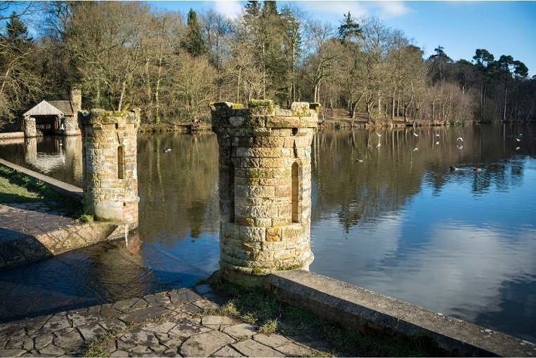 A 170 acres of beautiful countryside right on Crawley's doorstep.