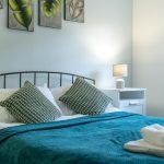 Serviced Apartment in Stainer Close, Crawley, RH10 7UX (image 08)