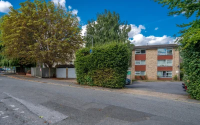 Book Serviced Apartment in Redhill at 160 Station Road | Sublime Stays